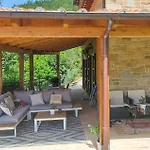 Dom wakacyjny Cozy In -pg- With Kitchen