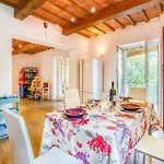 Feriehus Cozy In -pg- With Kitchen Gubbio