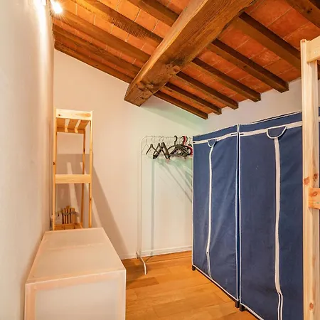 Cozy In -pg- With Kitchen *